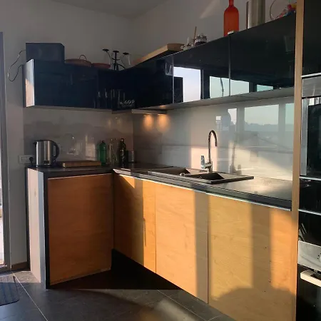 Apartament Parliament Penthouse *