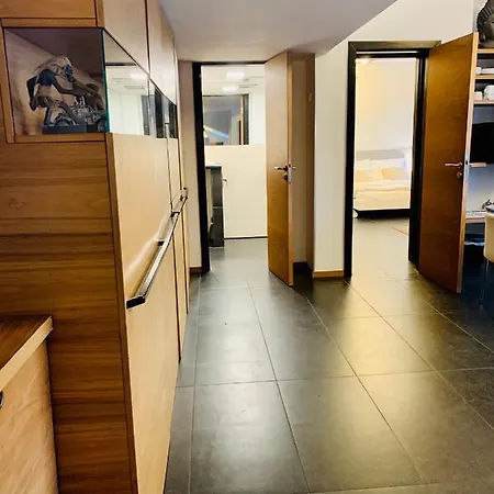 Parliament Penthouse Apartment Budapest