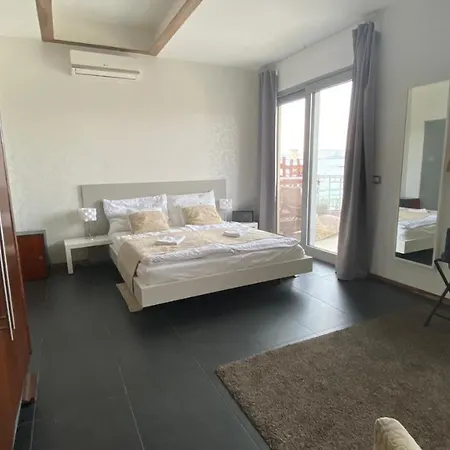 Apartment Parliament Penthouse Budapest