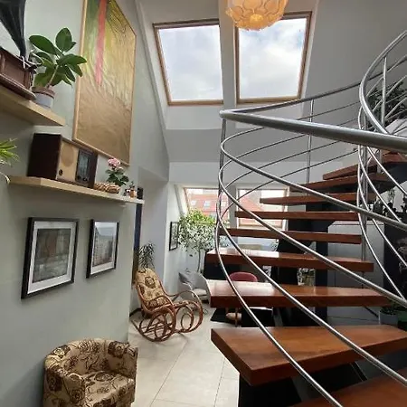 Parliament Penthouse Appartement